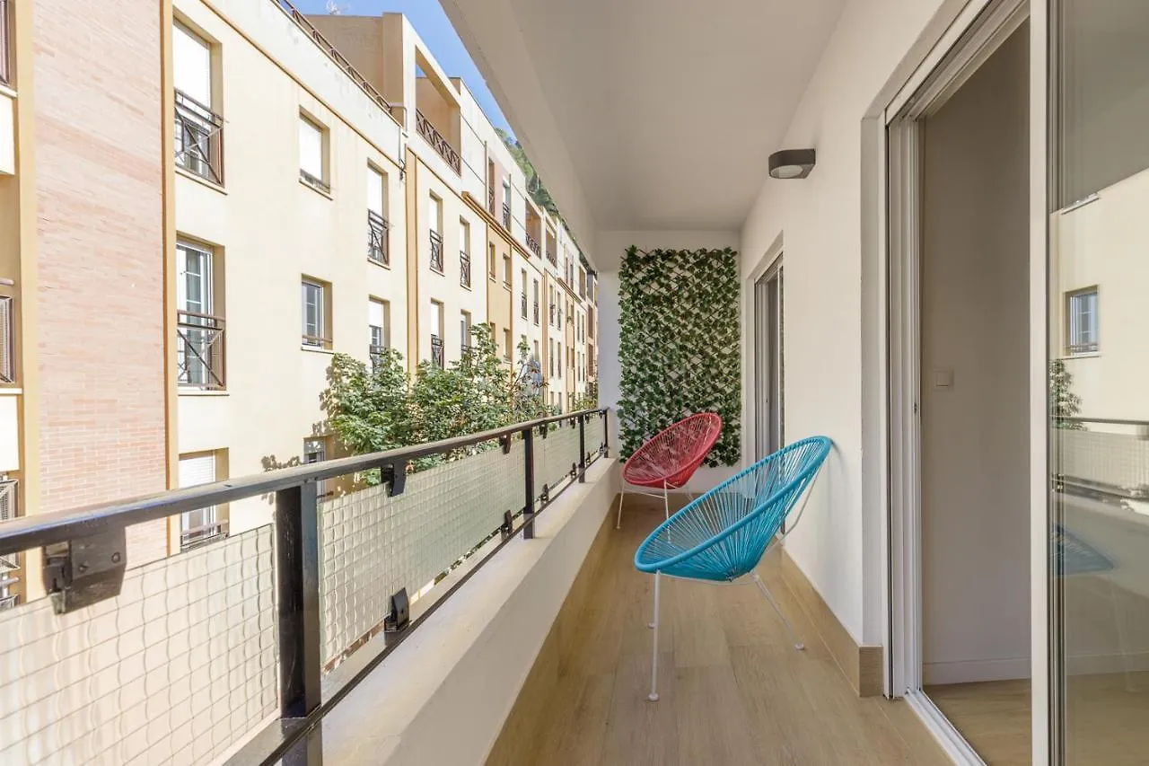 Spacious & Quiet Apartment By Hellomalaga - Azahar Spanje