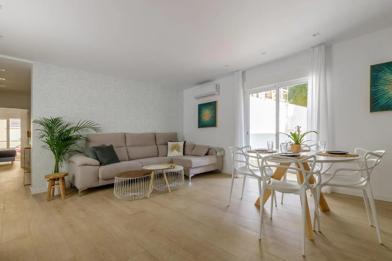 Spacious & Quiet Apartment By Hellomalaga - Azahar 0*,  Spanje